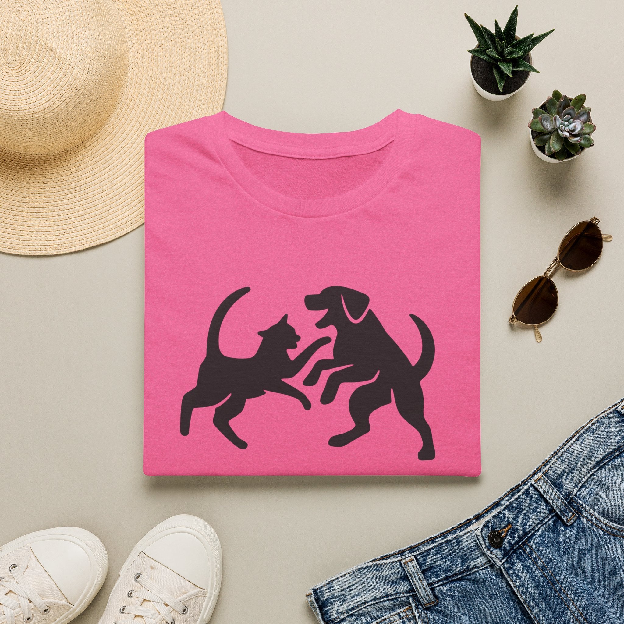 Cat and dog fight T-Shirt