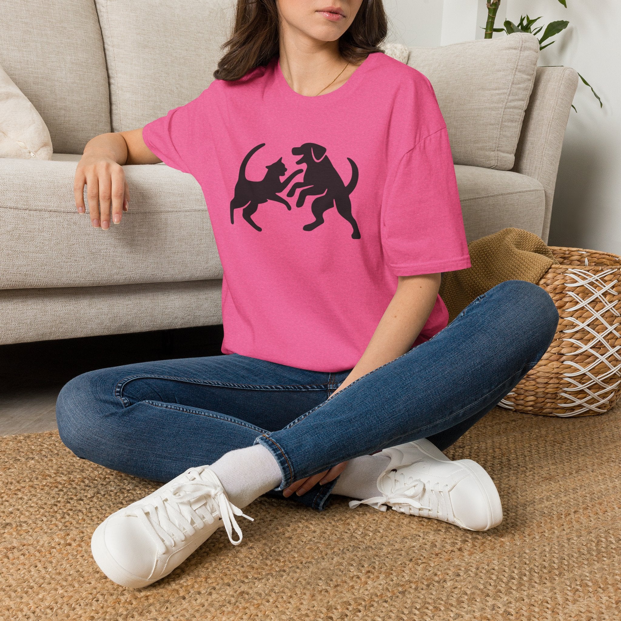 Cat and dog fight T-Shirt
